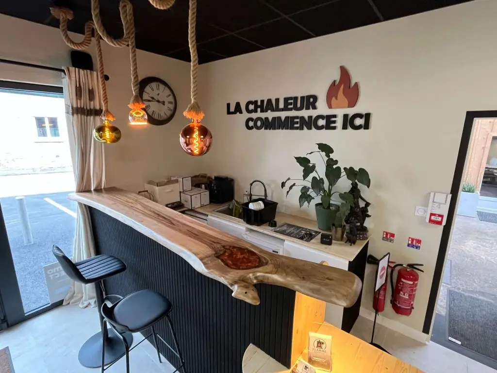 comptoir de bar en noyer